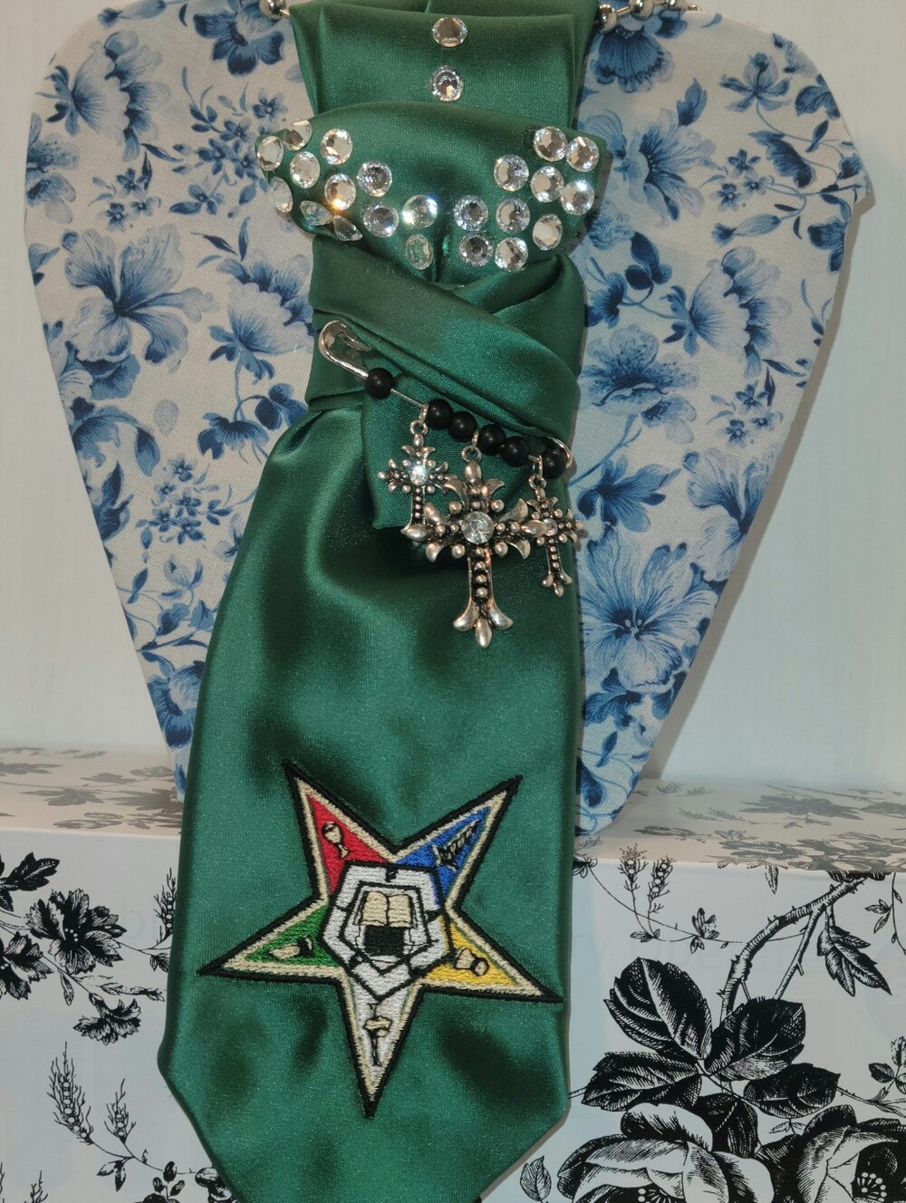 Green Satin Necktie with Embroidered Star Patch